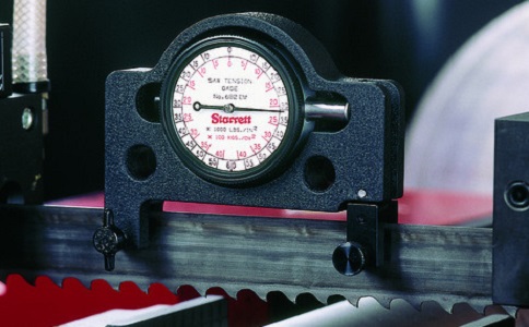 汉中锯切钛合金用双金属带锯条还是硬质合金带锯条？